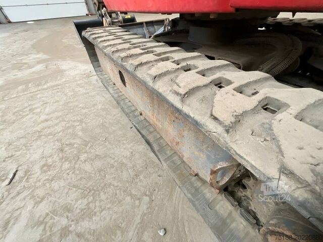 Minikoparka Takeuchi TB 215 R