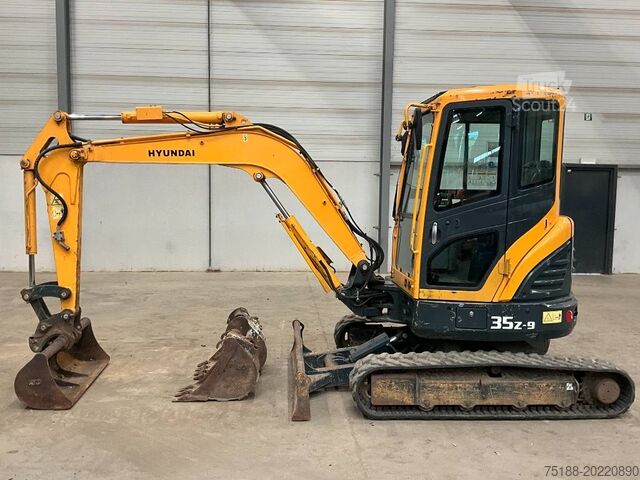 Mini bager Hyundai Robex 35 Z-9