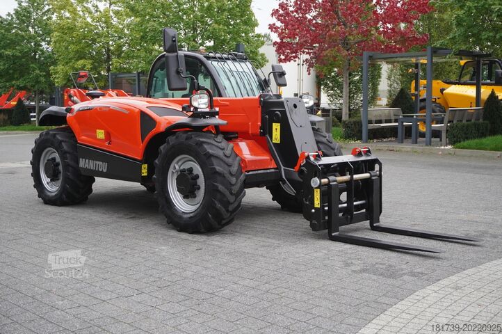 Teleskopisk hanterare Manitou MT 730 H/ 7 m reach/ 3 t / height 190 cm