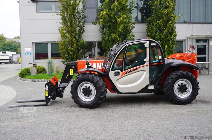 Teleskopisk hanterare Manitou MT 730 H/ 7 m reach/ 3 t / height 190 cm