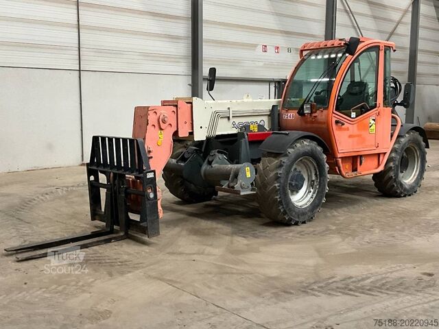 Teleskoplader JLG 3513