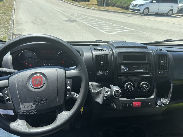 Teilintegriertes Wohnmobil Fiat Ducato Carasuite 650 MF 5 | 5 Schlafplätze | Teilintegriert