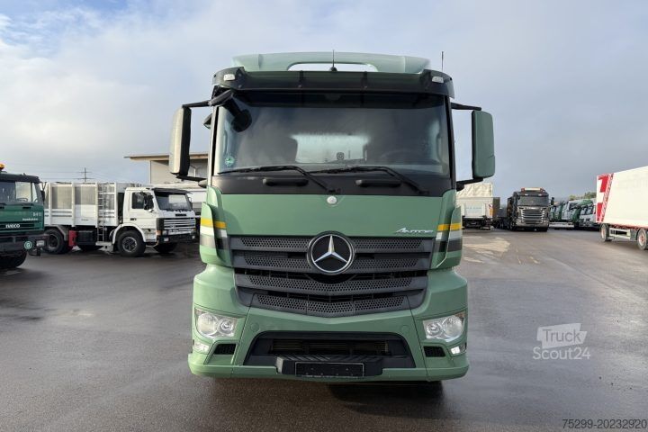 Camión portacontenedores de gancho Mercedes-Benz Antos 2648 Meiller