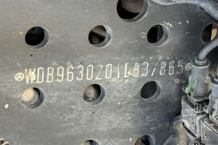 Camión portacontenedores de gancho Mercedes-Benz Antos 2648 Meiller