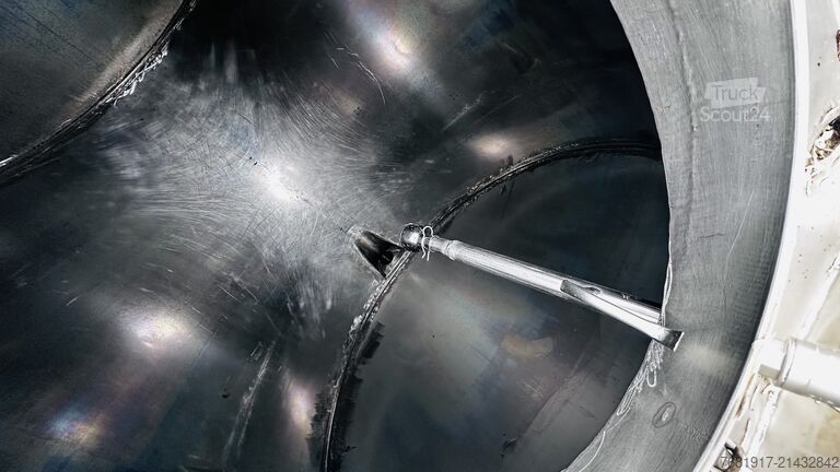 Tankauflieger NUOVA MANARO CISTERNA