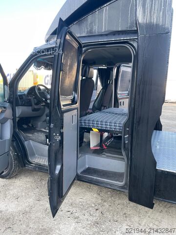 Standardní tahač Mercedes-Benz Sprinter 519 CDI 190 PS Schlafkabine LBW