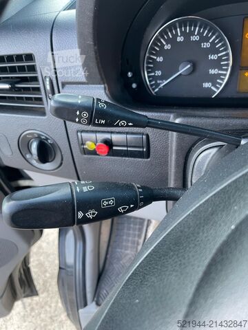 Standardní tahač Mercedes-Benz Sprinter 519 CDI 190 PS Schlafkabine LBW