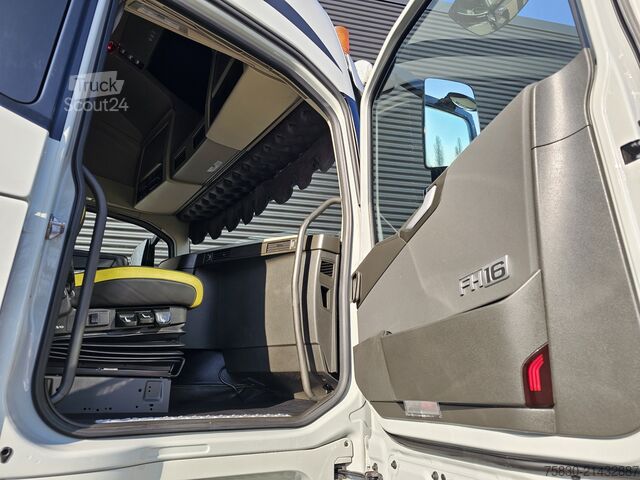Standard-SZM Volvo FH 16.750 4x2 / RETARDER / I PARK-COOL / FULL AIR