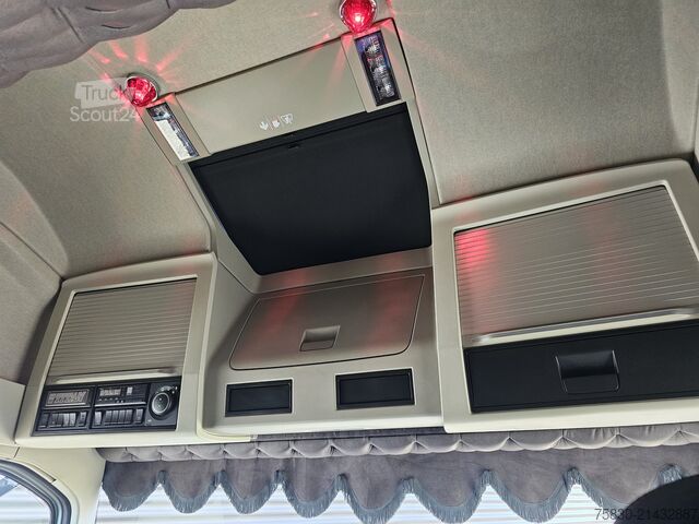 Standard-SZM Volvo FH 16.750 4x2 / RETARDER / I PARK-COOL / FULL AIR