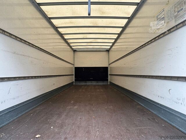Camion caisson FUSO Canter 7C15 Koffer mit Ladebordwand