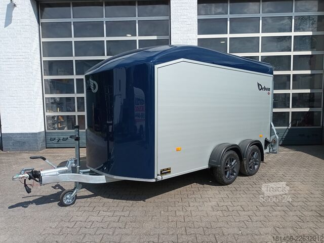 Boxtrailer Debon Trailer schön blau Roadster 700 Alufelge direkt