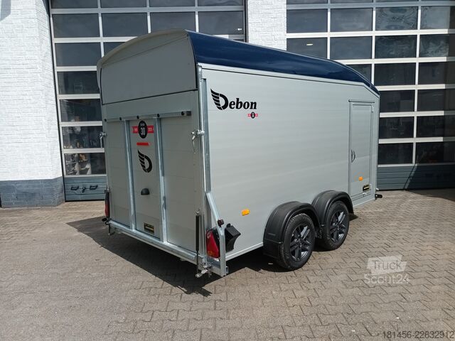 Boxtrailer Debon Trailer schön blau Roadster 700 Alufelge direkt