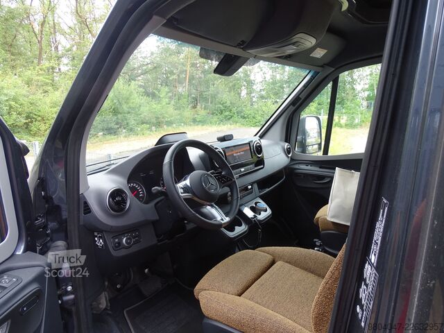 Autorulotă integrată HYMER / ERIBA / HYMERCAR B-MC T 680