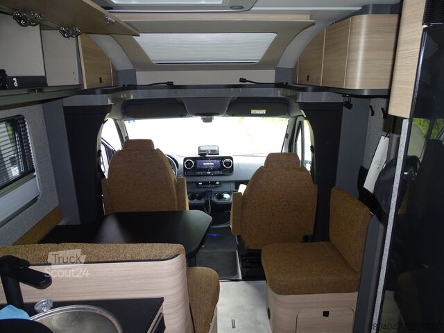 Autorulotă integrată HYMER / ERIBA / HYMERCAR B-MC T 680