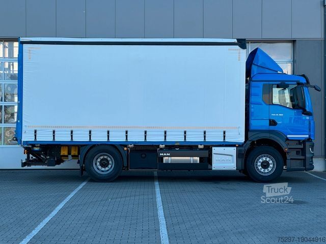 Camion cu platformă și prelată MAN TGS 18.360 BL  Pritsche/Plane mit Ladeebordwand