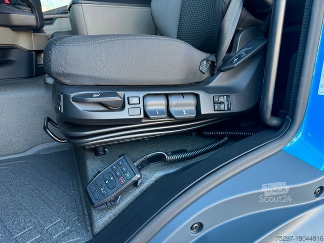 Camion cu platformă și prelată MAN TGS 18.360 BL  Pritsche/Plane mit Ladeebordwand