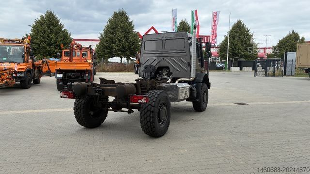 Camion per usi speciali UNIMOG Unimog U4023