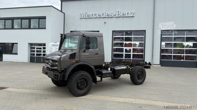 Camion per usi speciali UNIMOG Unimog U4023