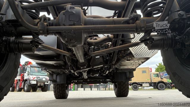 Camion per usi speciali UNIMOG Unimog U4023