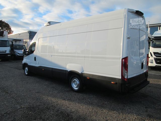 Fourgon isotherme frigorifique IVECO 35 S18 3.0*Maxi-Thermo-King*Klima*Euro6*