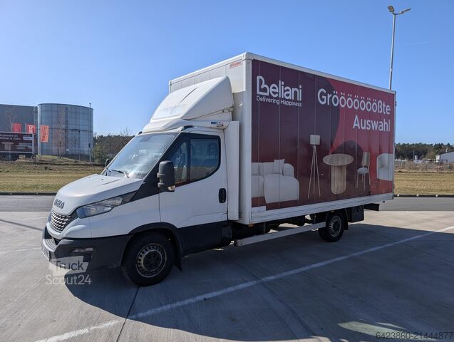 Skåpbil Iveco Daily