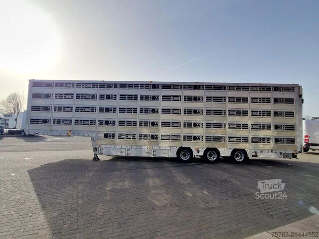 Veetransport Pezzaioli Livestock 5 deck - Water & Ventilation - Loafli...