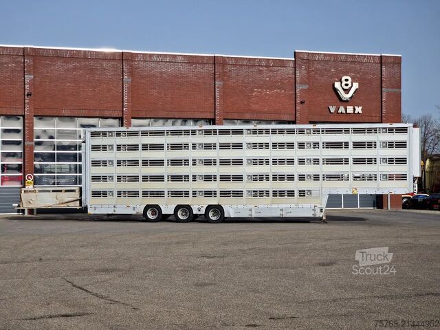Veetransport Pezzaioli Livestock 5 deck - Water & Ventilation - Loafli...
