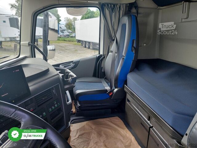 Vakio vetoauto VOLVO FH 500 Globetrotter XL