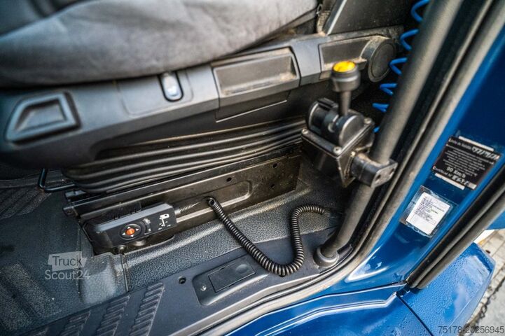 Standard-SZM MERCEDES ACTROS 1846 LS + HYDR.