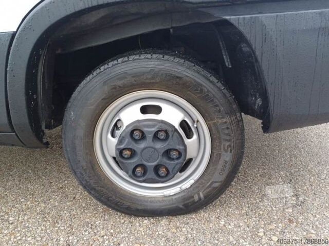 Soğutucu kasa panelvan IVECO Daily  35C14