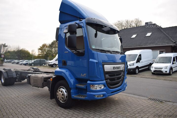 Vrachtwagenchassis Daf LF 280 Fahrgestell Klima Navi 8-Gang ACC AHK