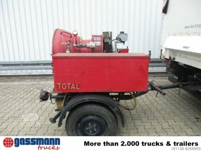 Feuerwehrfahrzeug  TOTAL LG 100 Leichtschaumgenerator