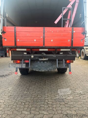 Vrachtwagen met dieplader & dekzeil IFA W50 LA Feuerwehr TLF
