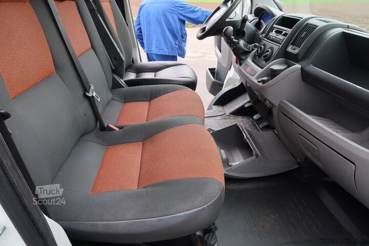 Ravni kamioni FIAT Ducato 250 D DoKa