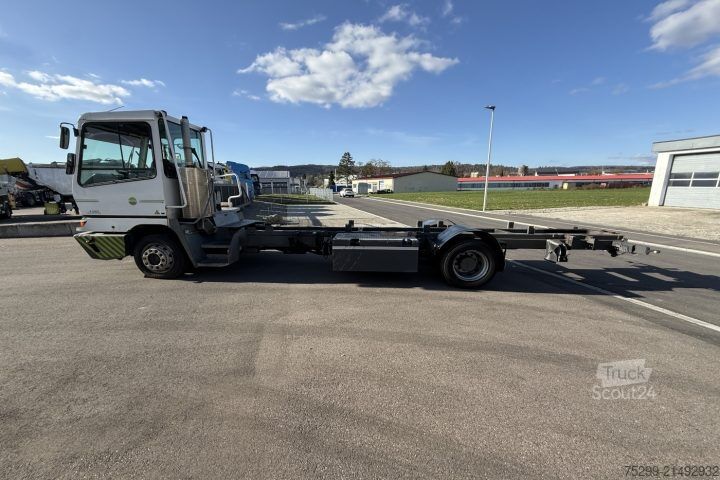 Telaio camion  YT222 4x2 Chassis-Kabine / Swiss-Vehicle