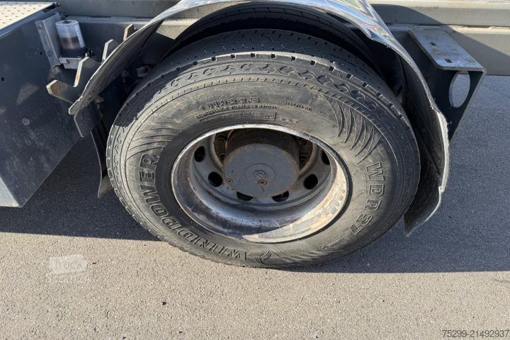 Herman Noyens Trucks NV Herman Noyens Trucks NV Herman Noyens Trucks NV