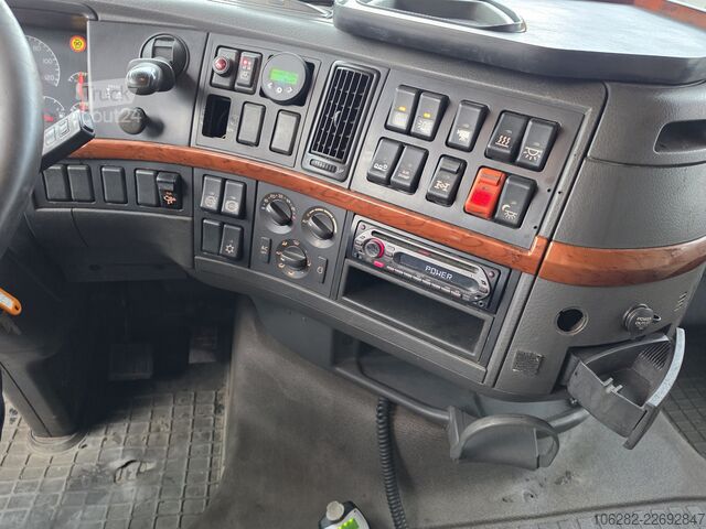 Camion benne à bras amovible VOLVO FH-440 8x4 Lift+Lenk HIAB Multilift Blat