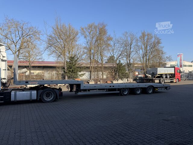 Polpriklopnik z nizko nakladalno ploščadjo Möslein STO 3 Schwebheim  3 Achs Satteltieflader Plato 45 t GGfür Fertigteile, Baumaschinen oder Container
