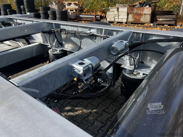 Keičiamo važiuoklės priekaba Möslein BDF  Tandem- BDF- Wechselanhänger mit Ladebordwand