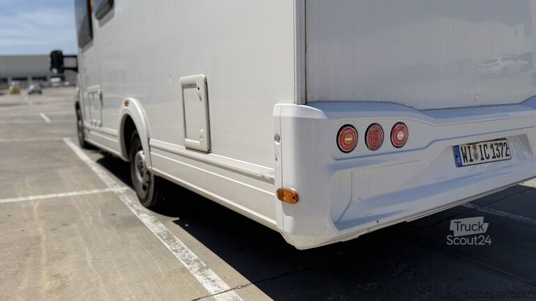 Halvintegreret autocamper 2024 Fiat Ducato Weinsberg Carasuite Voll ausgestattet | Schlafplätze für 5