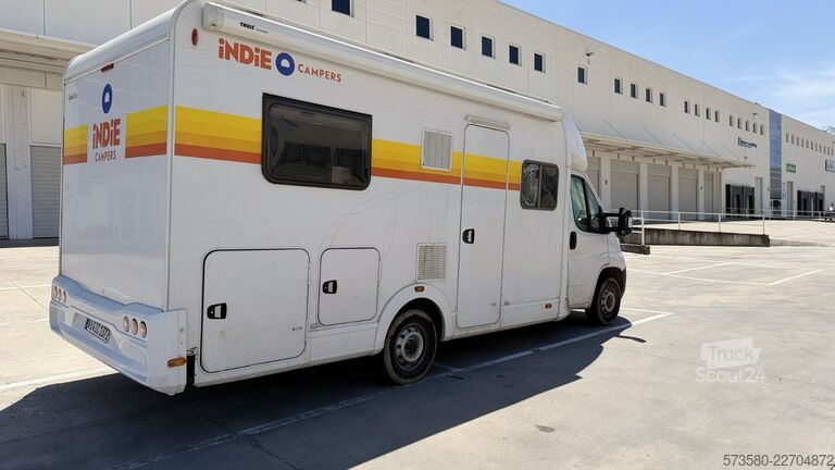 Halvintegreret autocamper 2024 Fiat Ducato Weinsberg Carasuite Voll ausgestattet | Schlafplätze für 5