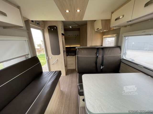 Camping-car semi-intégré 2020 Fiat Ducato Weinsberg Carasuite Voll ausgestattet | Schlafplätze für 5