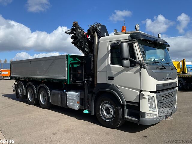3-zijdige kipper Volvo FM 500 8x4 Euro 6 Hiab 26 Tonmeter laadkraan