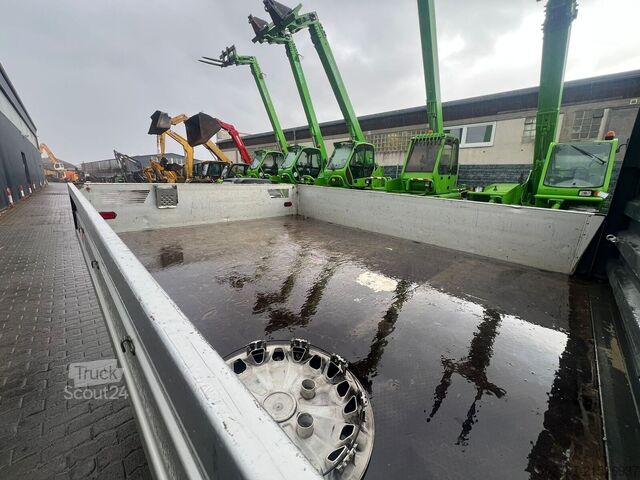 Valník s dvojitou kabinou Ford Transit
