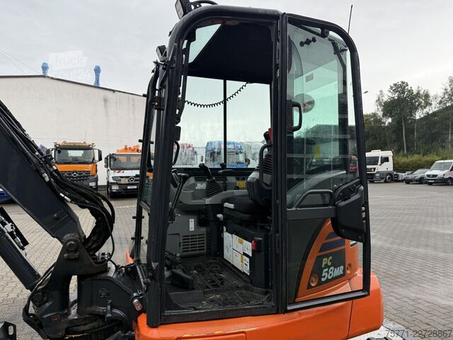 Minibagr Komatsu PC58MR-5E0 MINIKOPARKA GĄSIENNICOWA