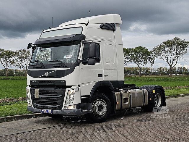 Standard-SZM VOLVO FM 450 GLOBETROTTER ADR