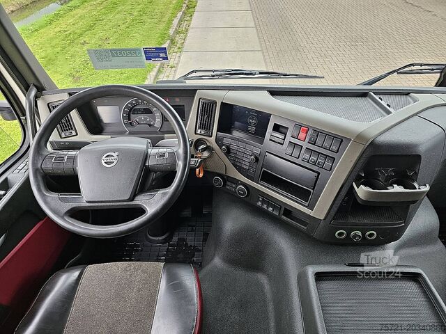 Standard-SZM VOLVO FM 450 GLOBETROTTER ADR