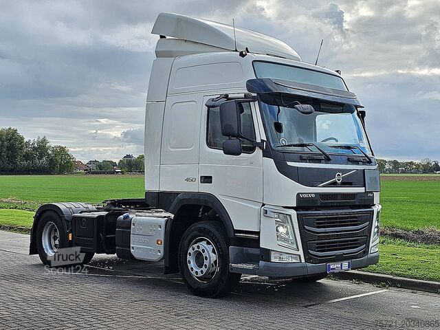 Padrão-SZM VOLVO FM 450 GLOBETROTTER ADR