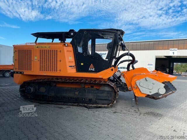 Compressore frigorifero FAE PT 300 / 273h! / Forstmulcher / Bodenfräse