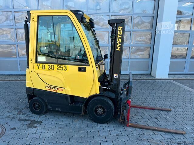 Carrello elevatore Hyster H1.6 FT / Verstellgerät / HH: 4.45m / nur 1.299h